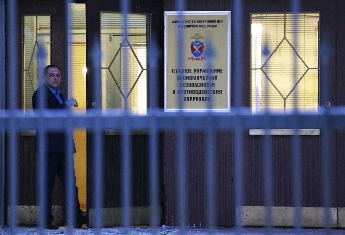 Полковник Головатый найден мёртвым в здании антикоррупционного управления МВД