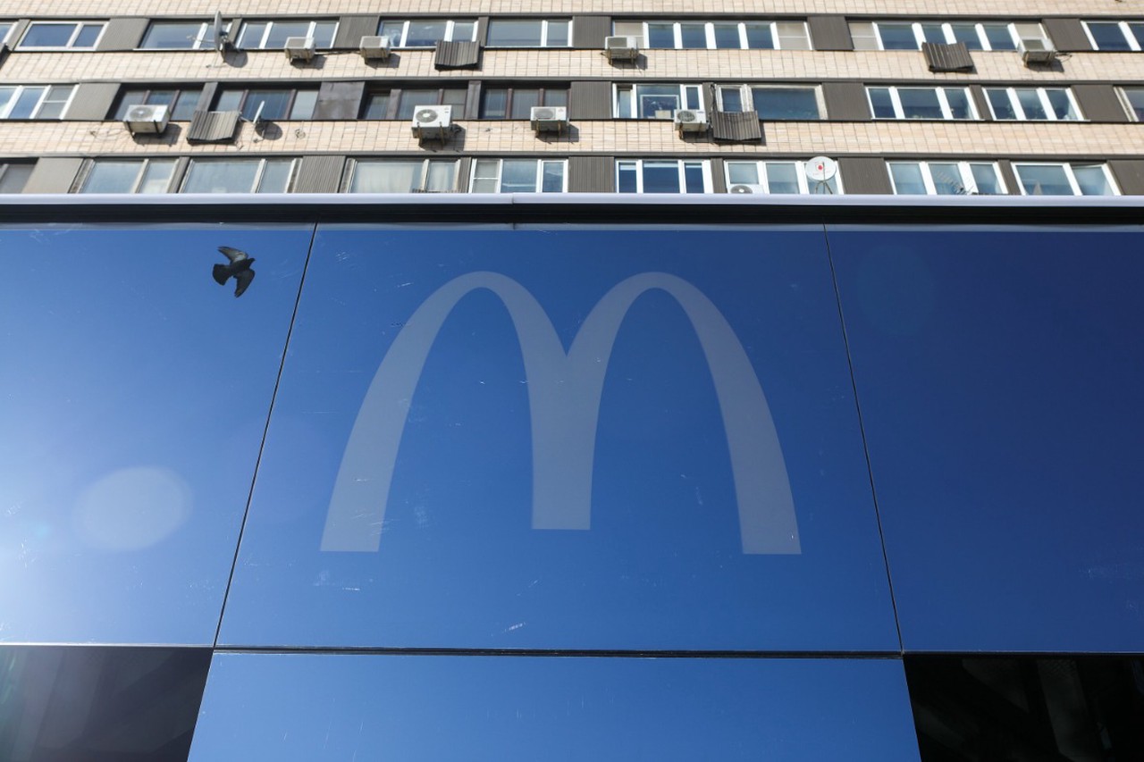 McDonald's пообещал украинцам не возвращаться в РФ
