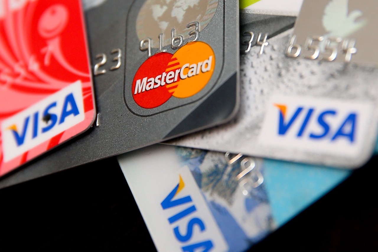 Экономист: Деятельность Visa и Mastercard будет ограничена в случае возвращения в Россию