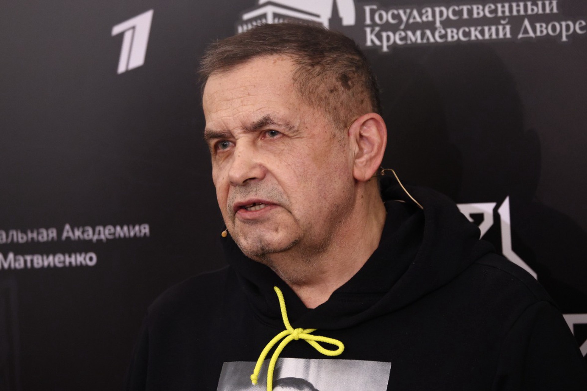 «Глупость!»: Николай Расторгуев оценил роды под песню «Любэ» 