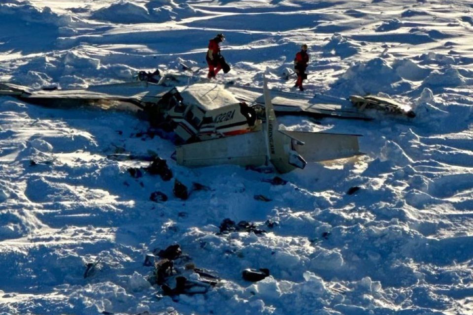 Небольшой самолёт разбился на Аляске, 10 человек погибли