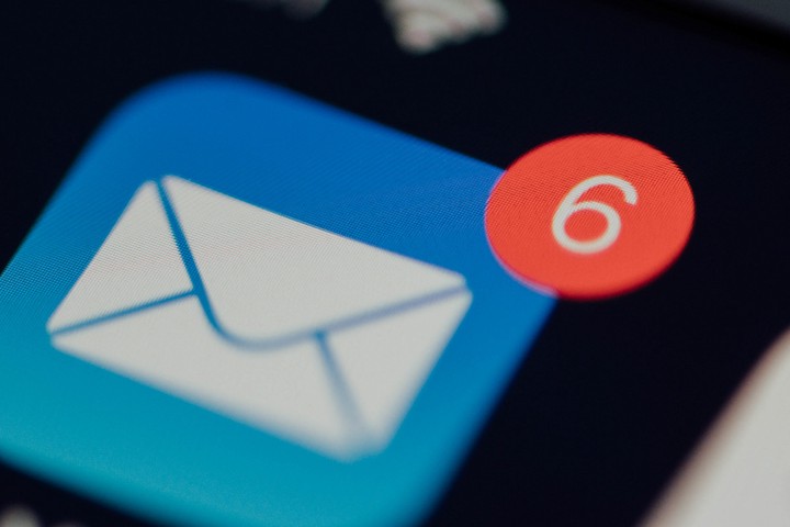 <p class="MsoNormal" style="line-height: 115%;"><span style="font-size: 14.0pt; line-height: 115%; font-family: 'Times New Roman',serif;">Что такое спам? </span></p>