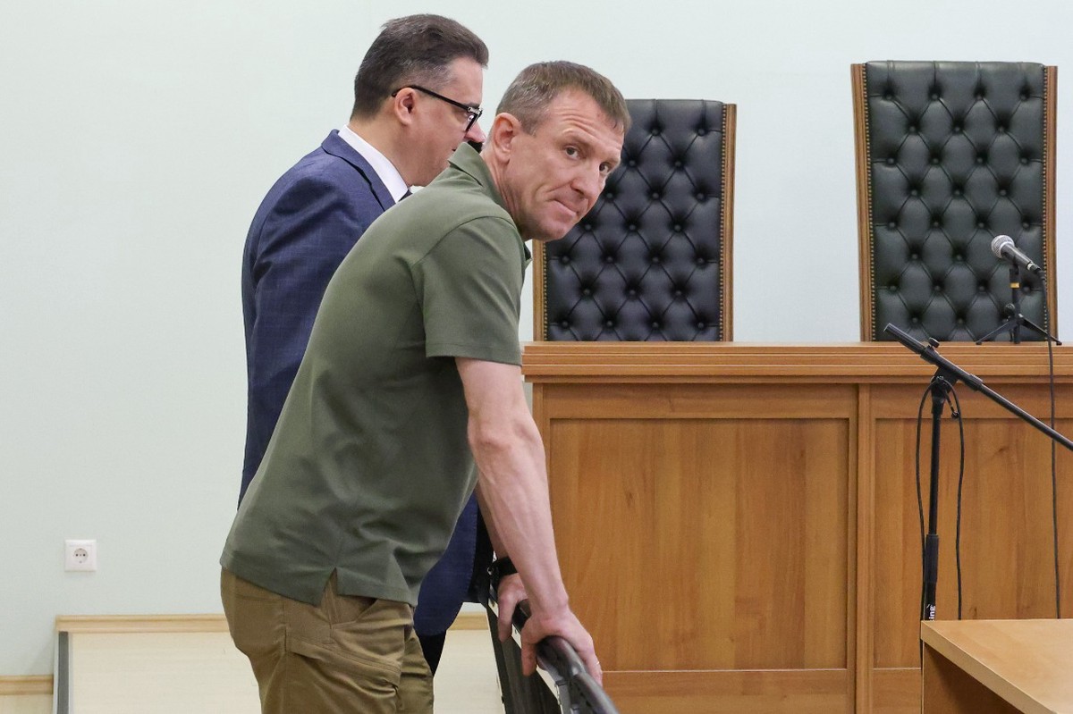 ТАСС: Обвиняемого в мошенничестве генерала Попова уволили из ВС РФ