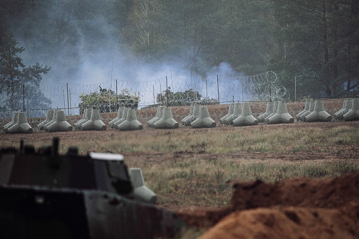 Польша наращивает танковую мощь у границы с Калининградской областью