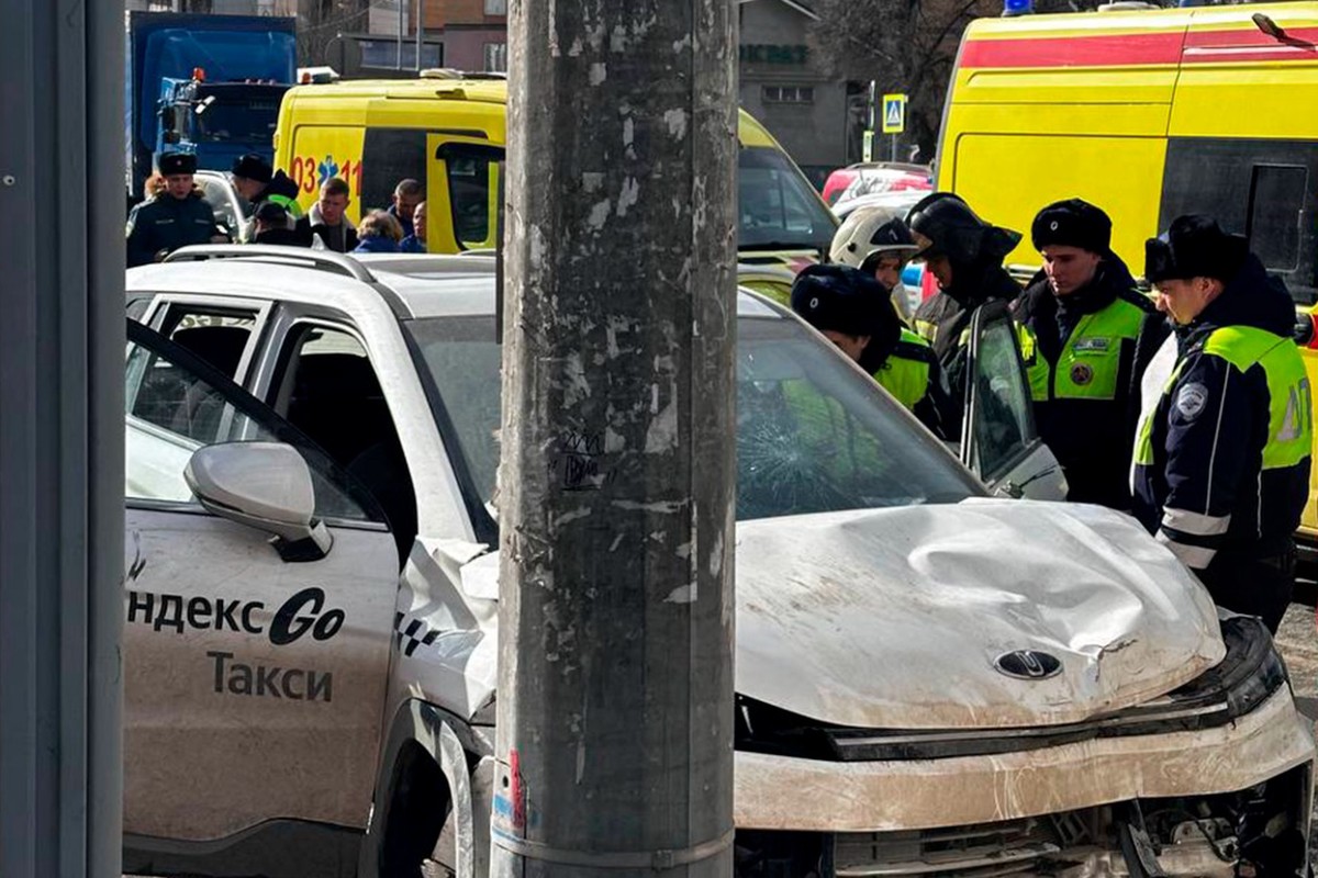 «Сбивал людей, как в боулинге»: очевидцы раскрыли подробности массового ДТП в Казани