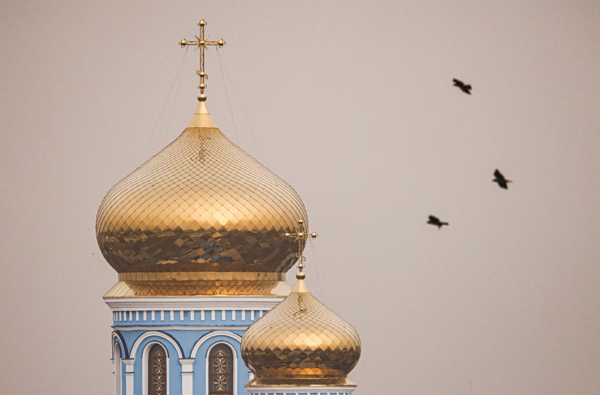 Общественники обратились к главе МВД в связи с массовым удалением крестов
