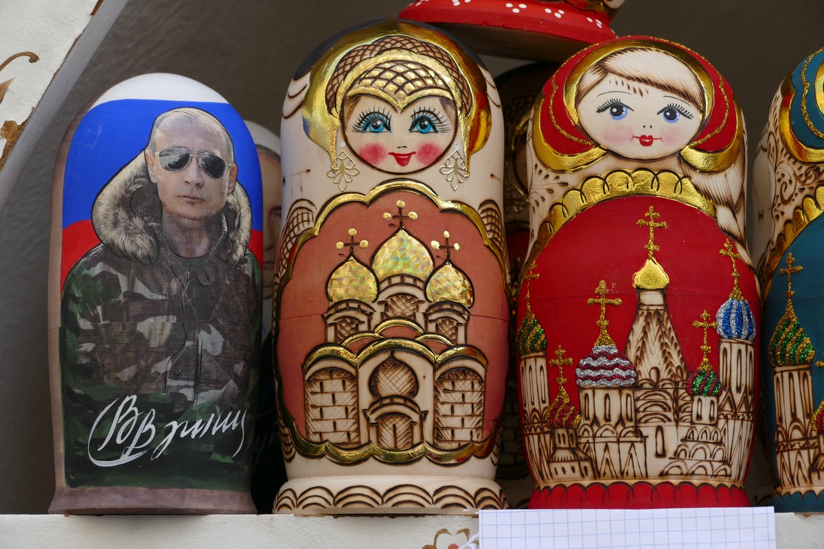 В РПЦ рассказали, на каких предметах неуместно изображать кресты