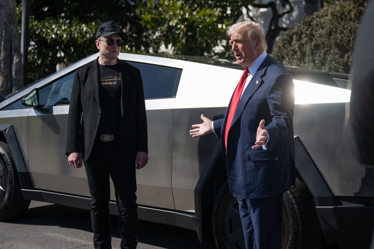 Трамп допустил, что отменит решения DOGE и Маска