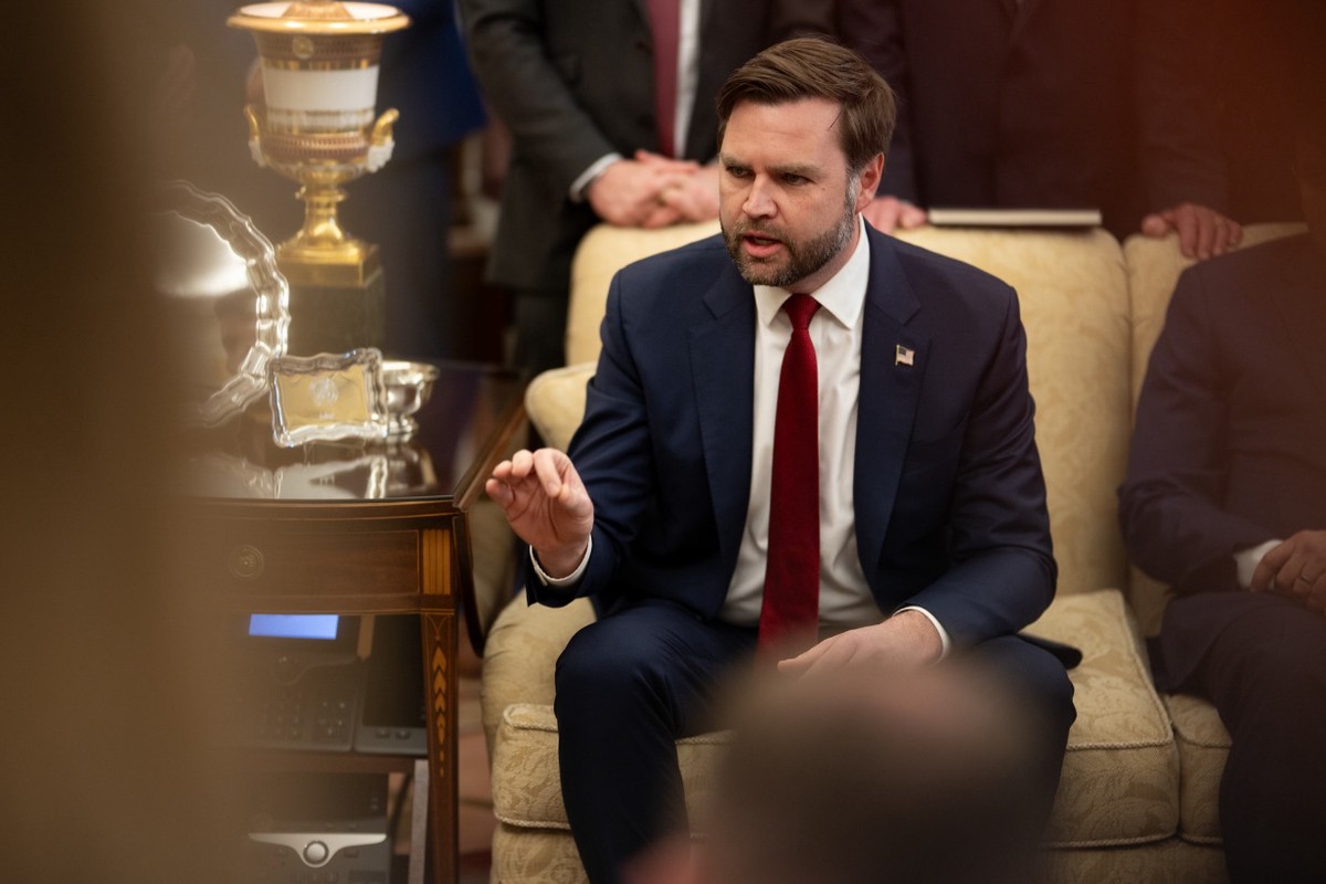 The Times: Вэнс не ответил на приглашение Зеленского посетить Украину