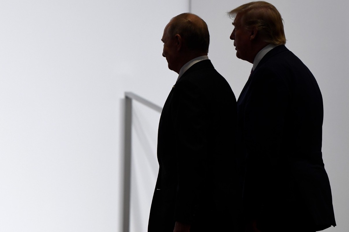 Нюанс связи: к чему может привести телефонный разговор Трампа и Путина