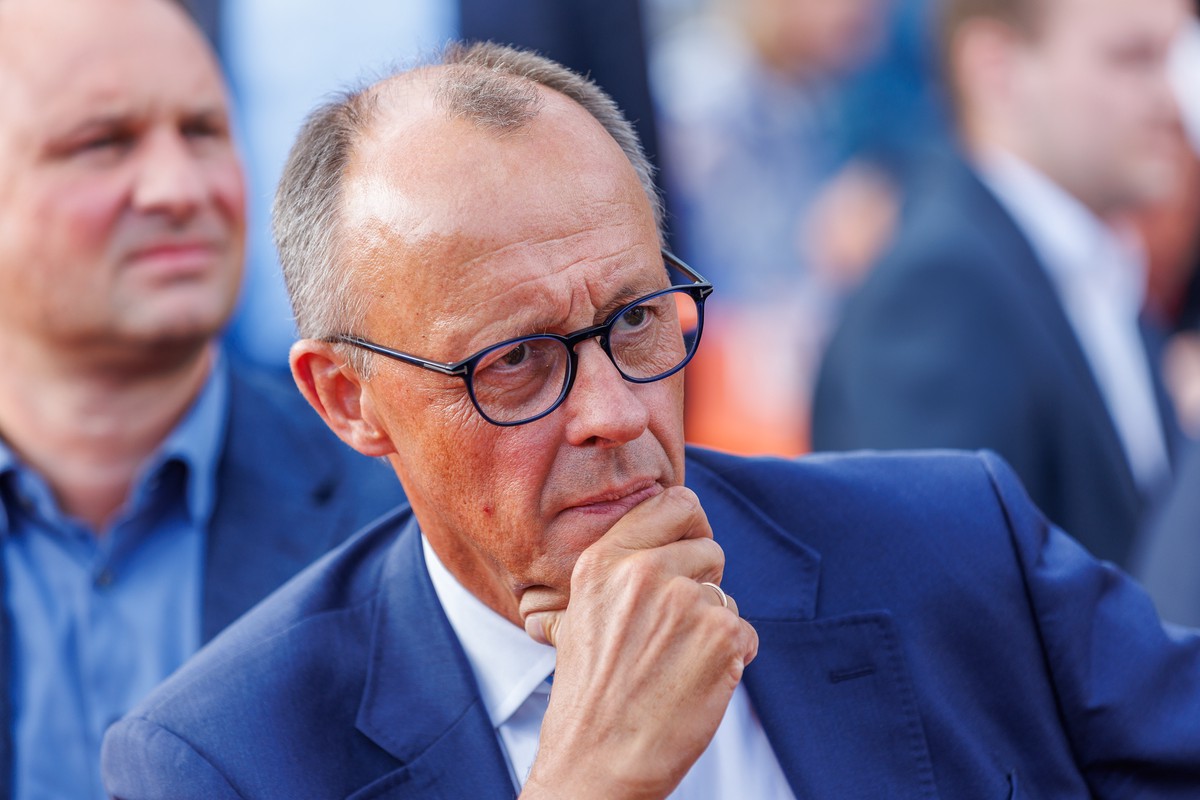 Politico: Макрон и избранный канцлер Германии Мерц переживают «медовый месяц»