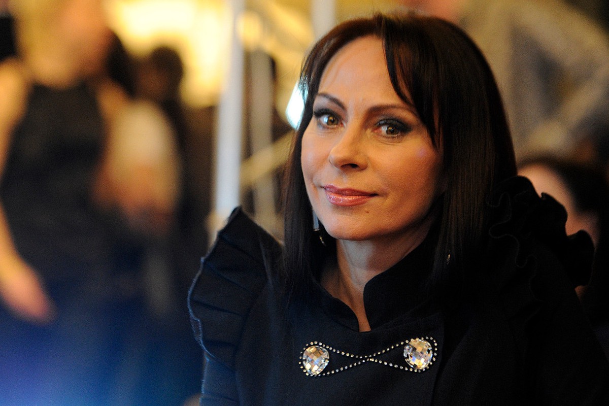 Агент Марины Хлебниковой ответил на слухи о проблемах со здоровьем у артистки