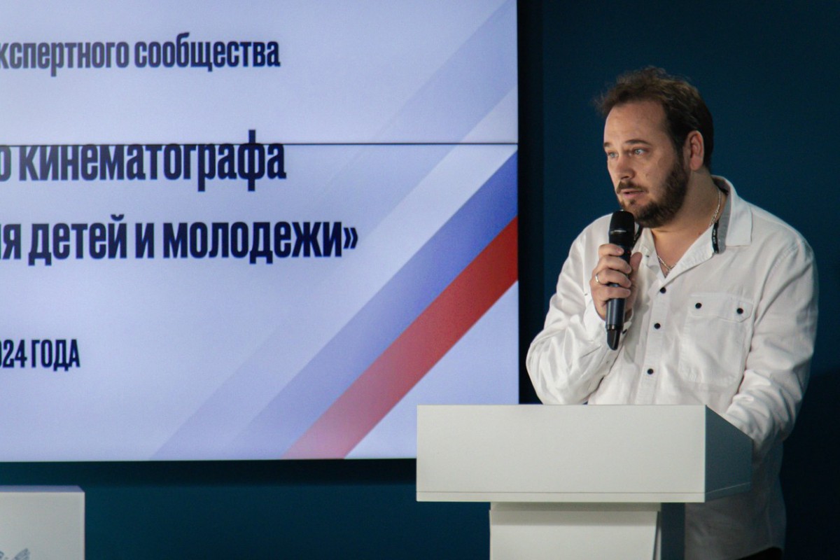 В Союзе кинематографистов не исключили, что может быть снят художественный фильм о противостоянии НХЛ и КХЛ