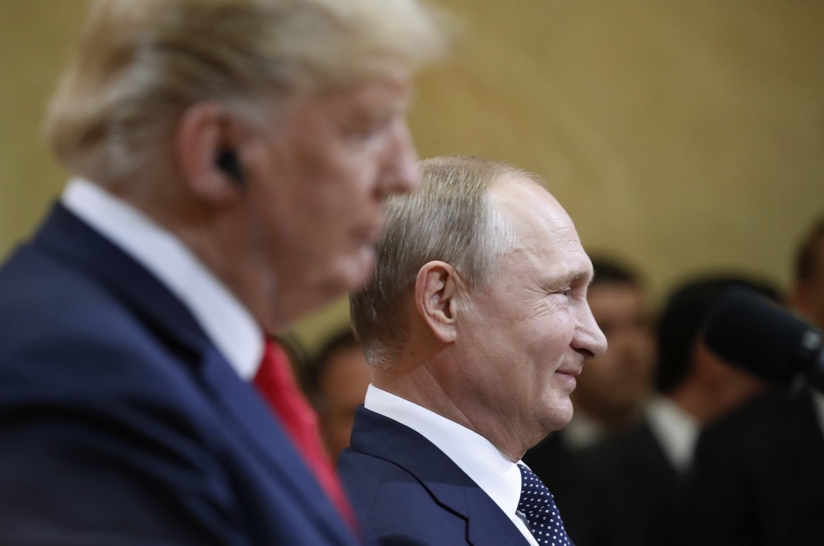 Жест как он есть: что подаренный Путиным Трампу портрет говорит о величии России