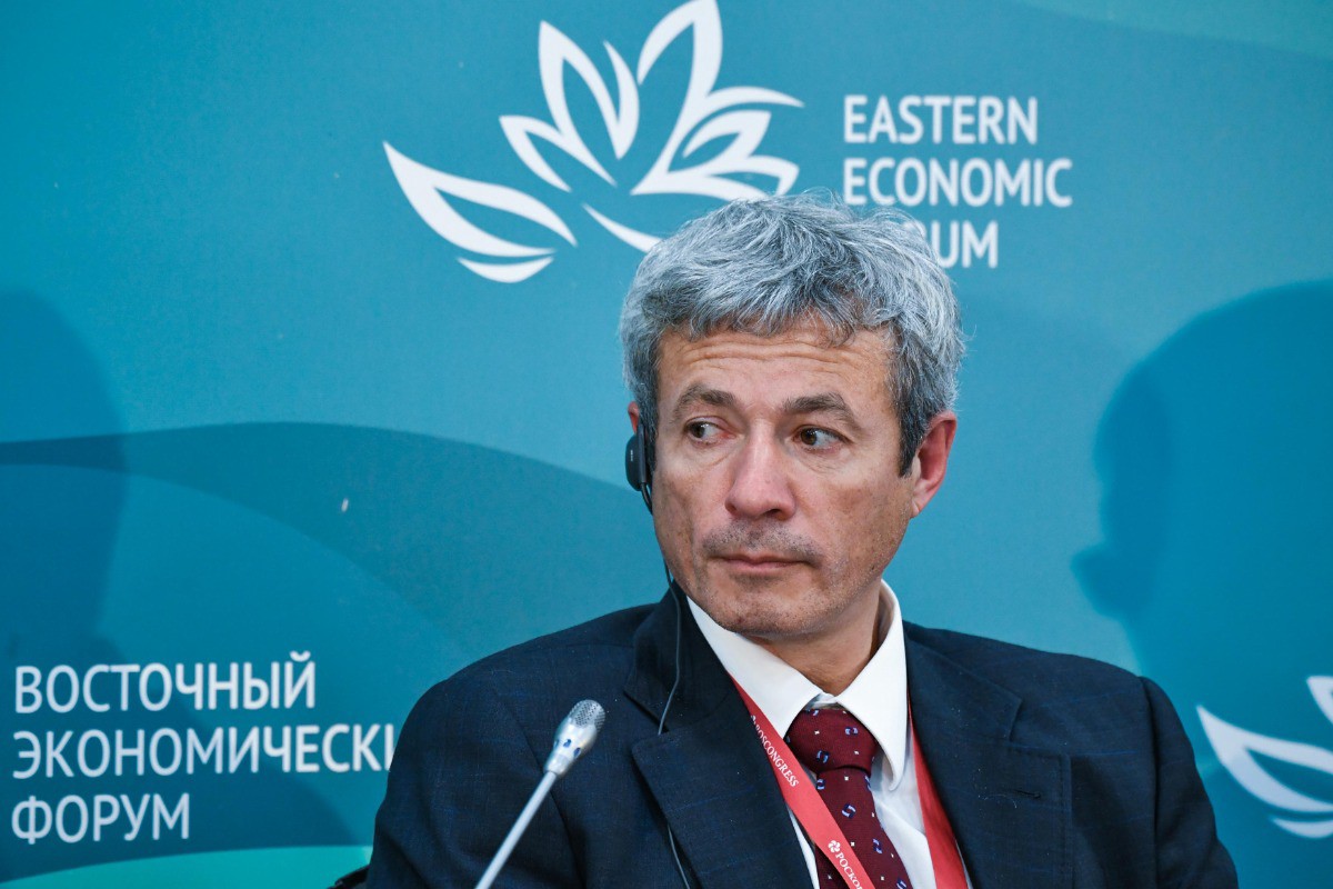 «Известия»: Экс-сенатору Мошковичу предъявили обвинения в мошенничестве