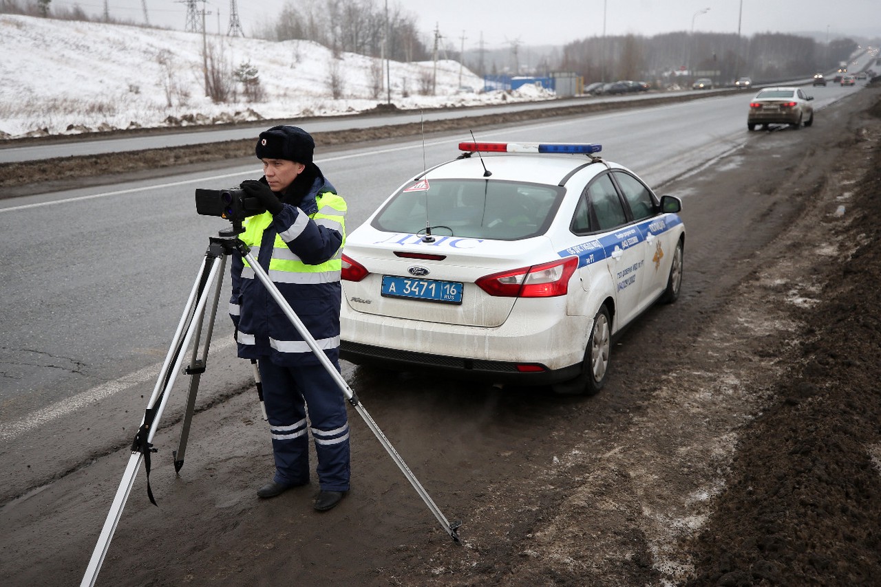 В Союзе автомобилистов объяснили, почему камер-треног не должно быть на дорогах России