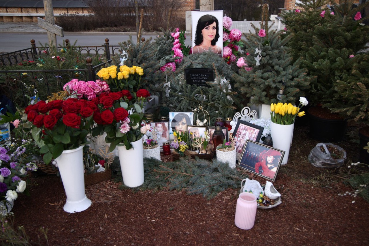 55 лет со дня рождения Заворотнюк: последняя роль, слухи о романах Чернышева