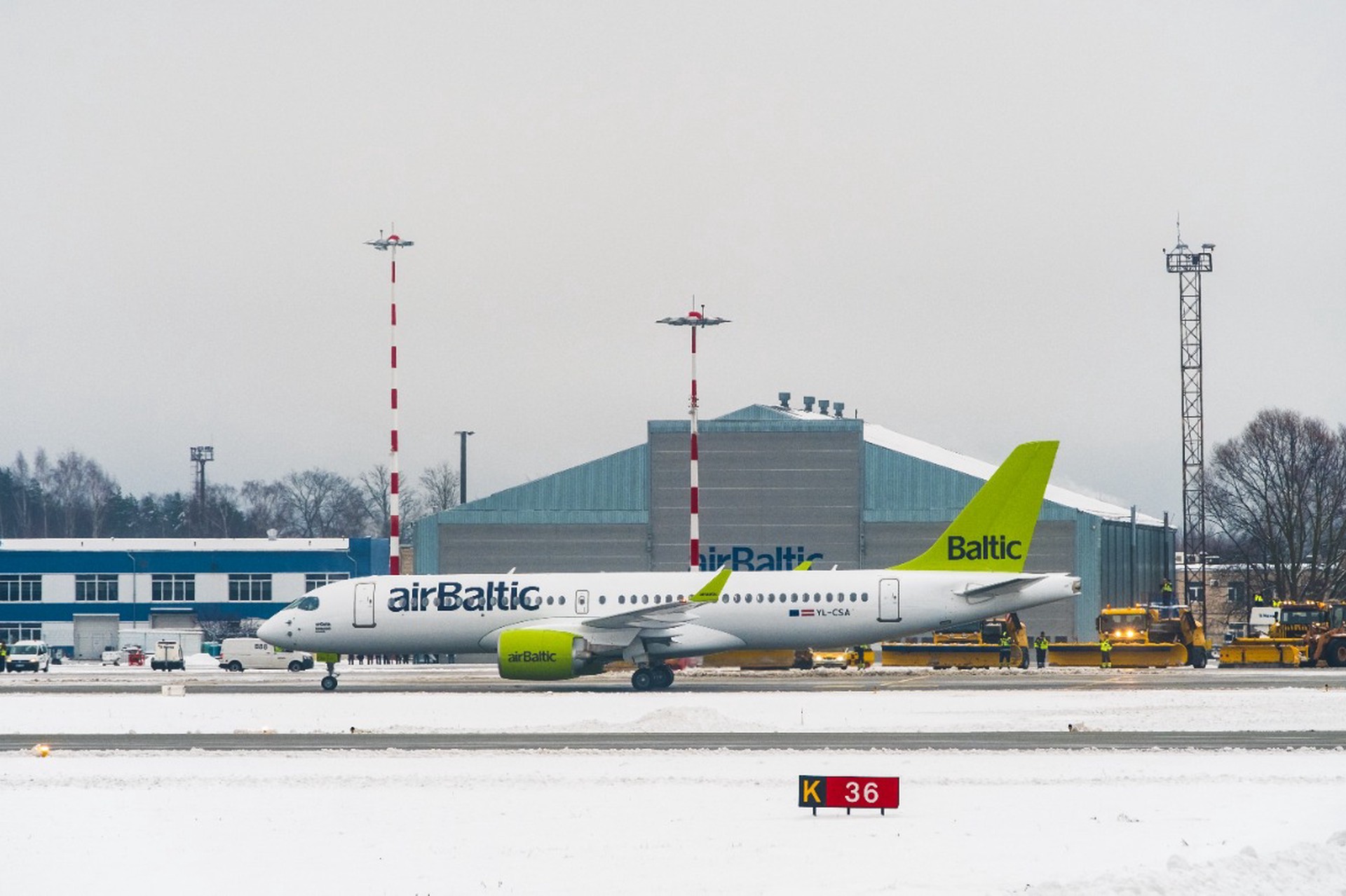 СМИ: AirBaltic закупала топливо для самолётов у российской фирмы
