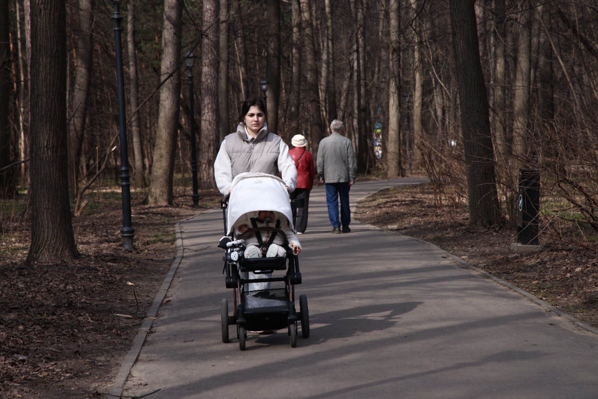 Оплачиваемый отпуск многодетным матерям хотят продлить до трех лет