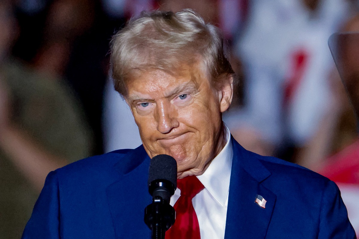 Бремя поджимает: почему Трамп требует прекратить огонь до 1 мая
