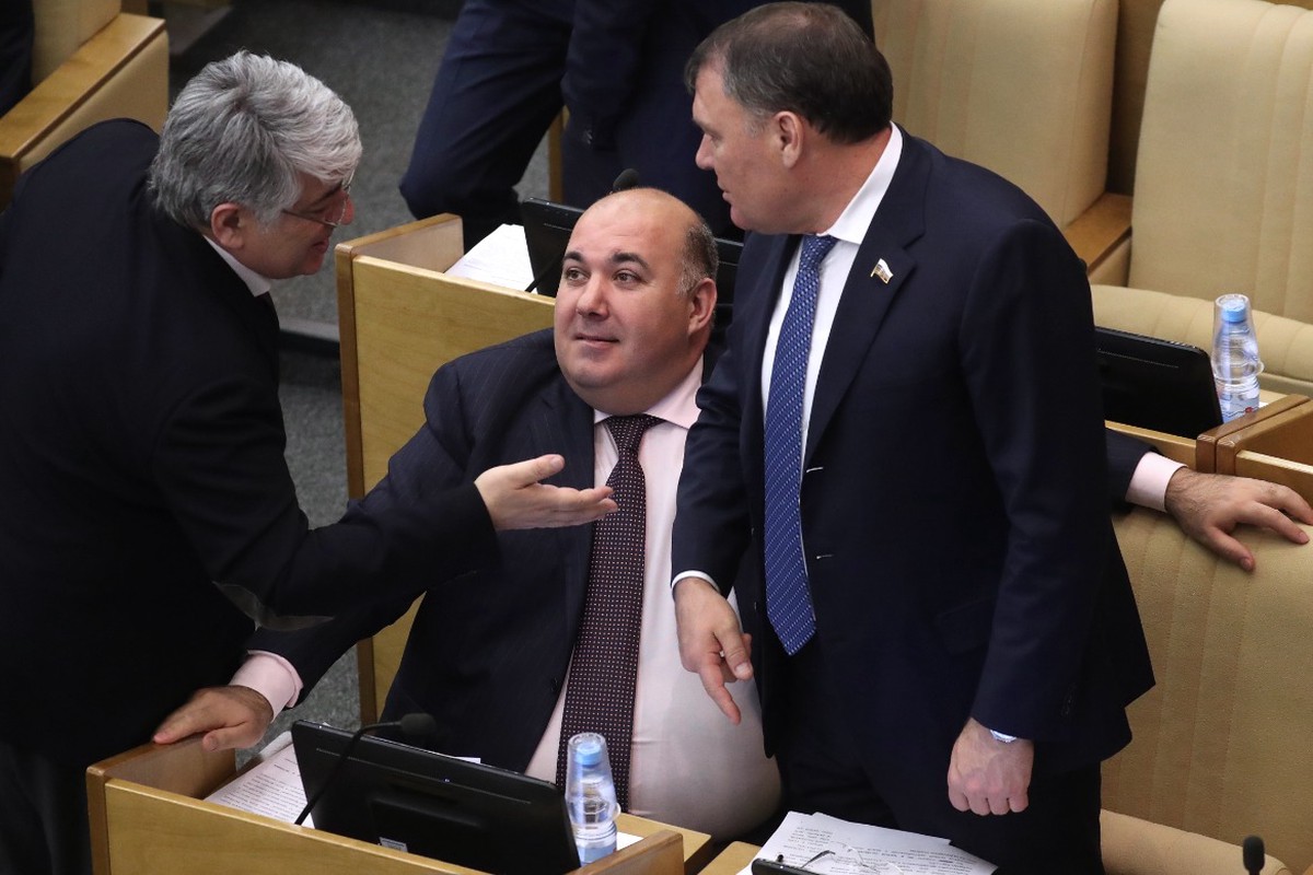 Уволенный за прогулы депутат Госдумы Напсо объяснился