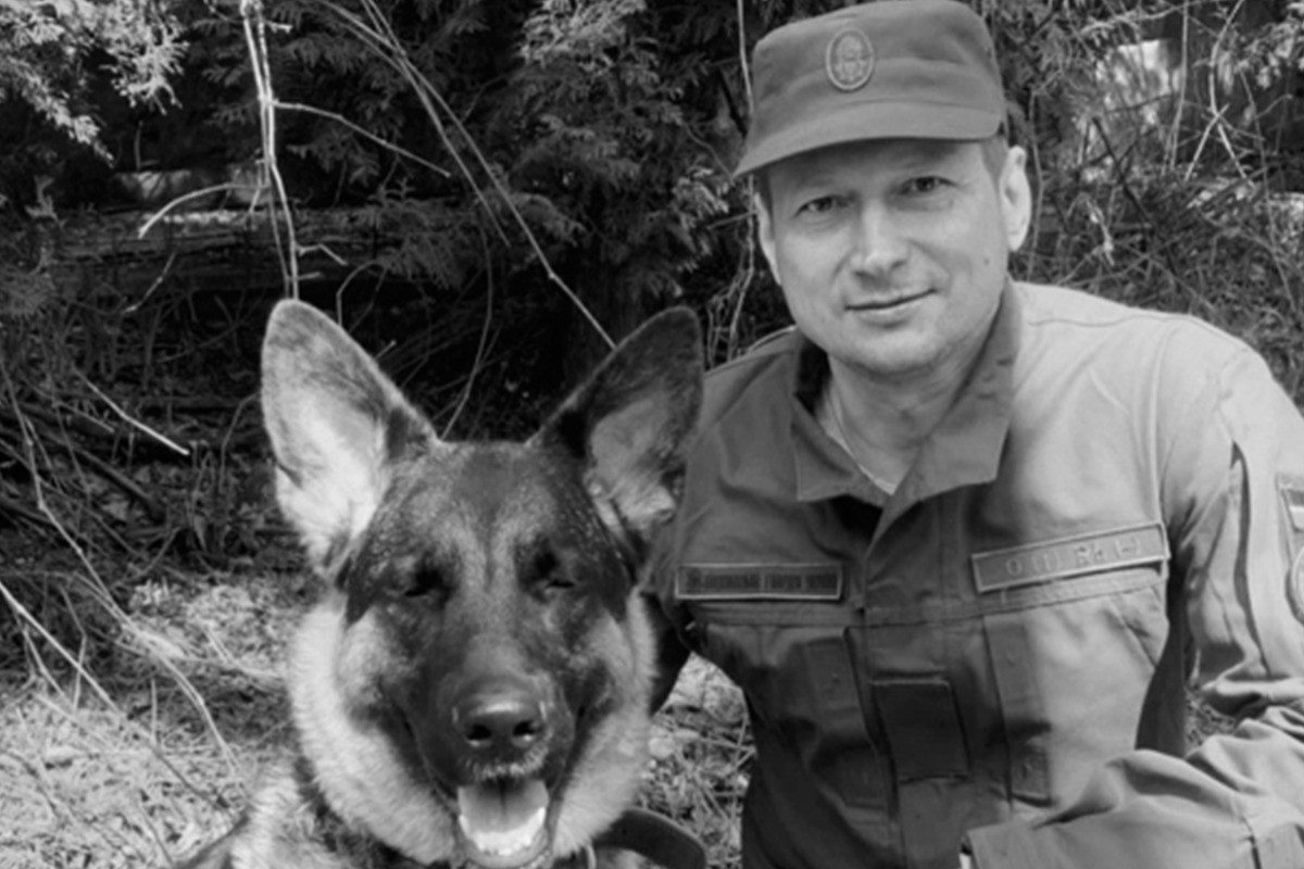 Умер вступивший в ВСУ комик Александр Чечун