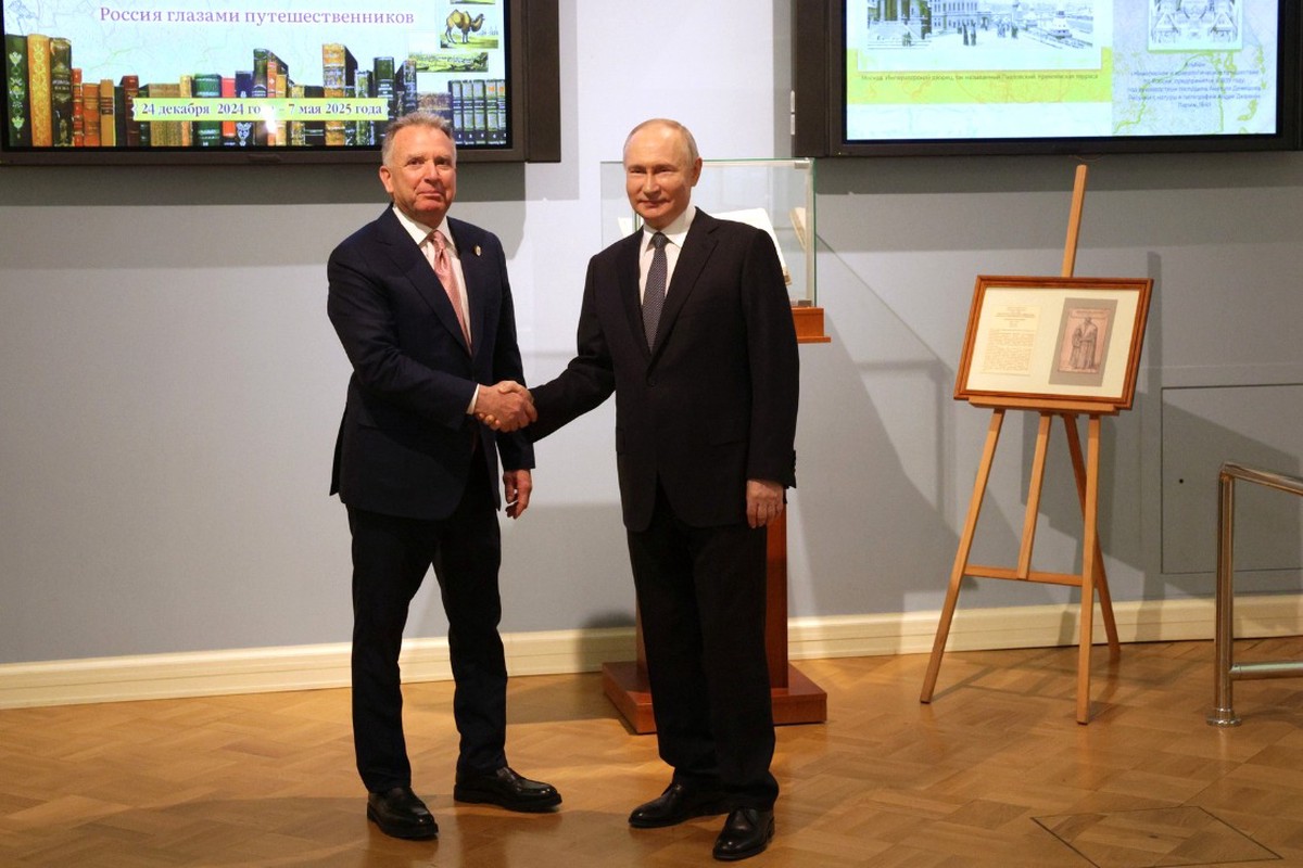 Стало известно, какие темы обсудили Путин и Уиткофф 