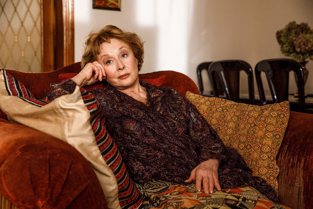 С каким багажом к 70-летию подошла актриса Лариса Удовиченко