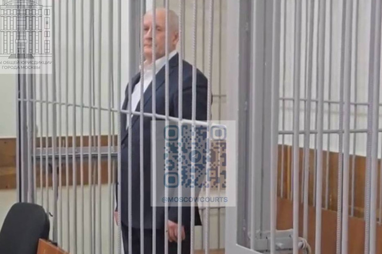 Суд отправил под домашний арест начальника НИИ Минобороны Протасова за получение взятки