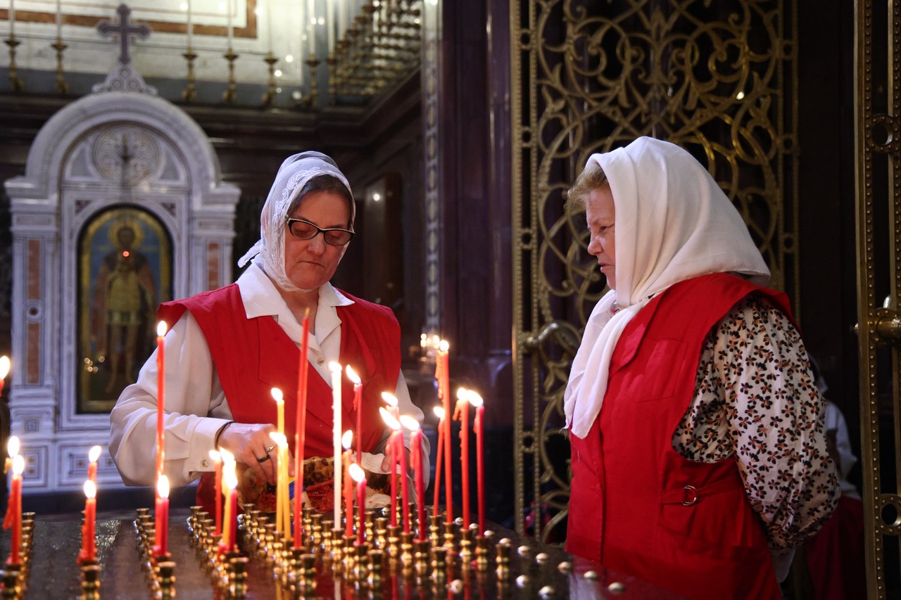 Календарь православных праздников на апрель-2026