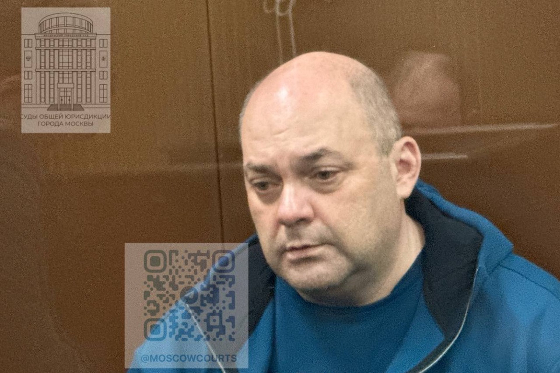 Экс-главу Курской области Смирнова доставили в московский суд