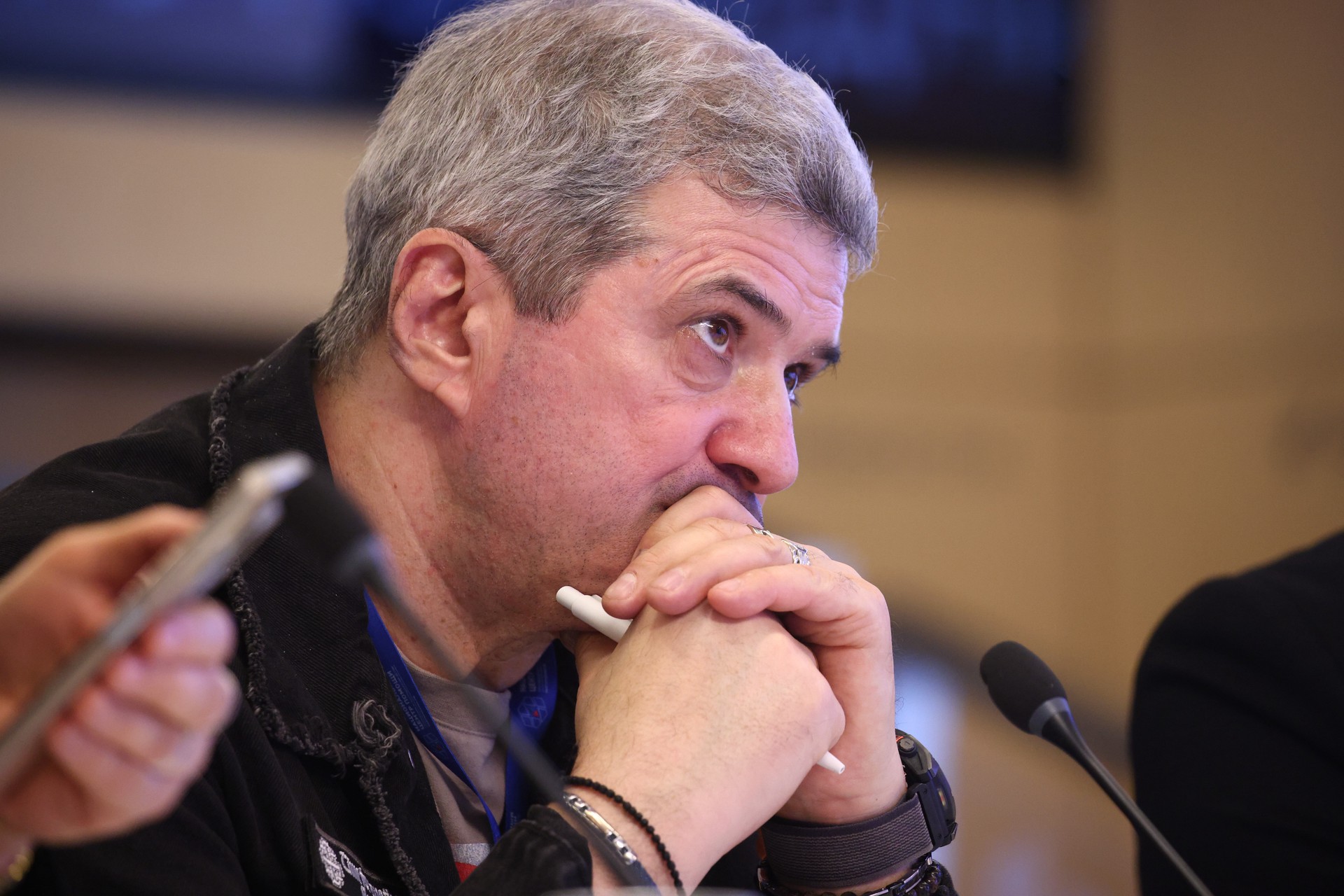 Шахназаров: Для Зеленского подаренная папе римскому икона – не более чем доски