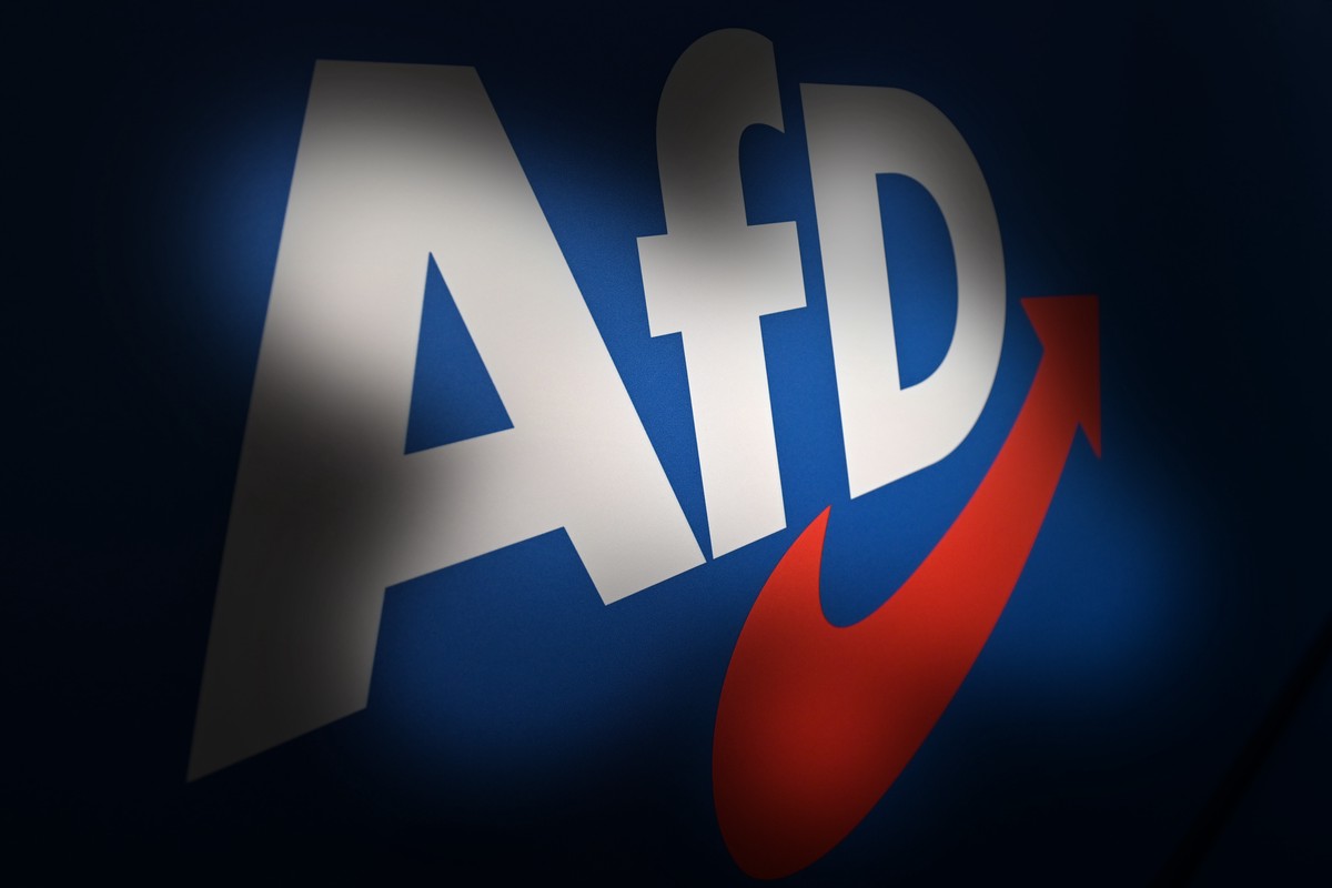 Bild: Половина немцев требует запретить партию АдГ