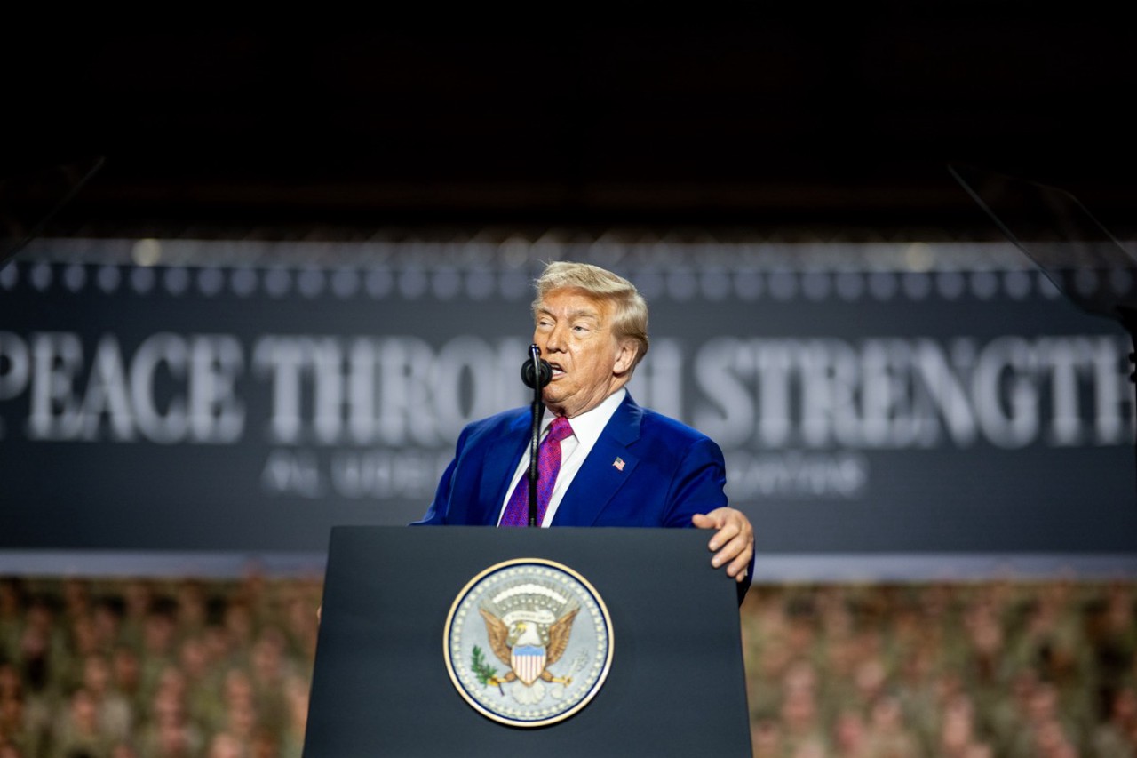 Cтало известно, когда Трамп примет решение об антироссийских санкциях