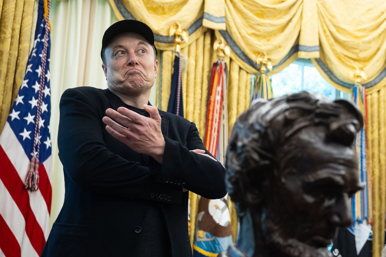 Пустил в расходы: почему Маск из соратника превратился в критика Трампа