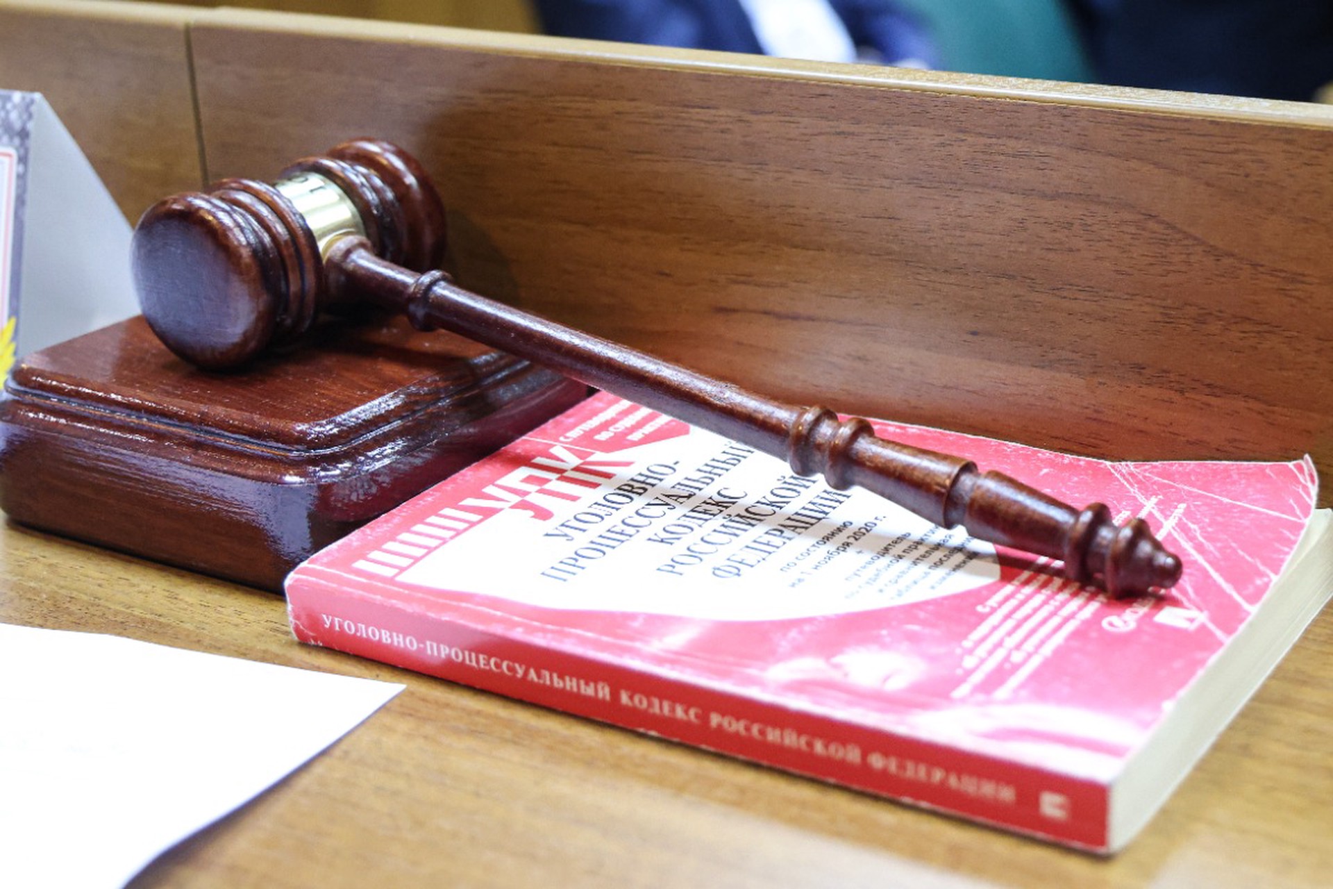 Актера Хабарова приговорили к девяти годам колонии за фейки о ВС РФ