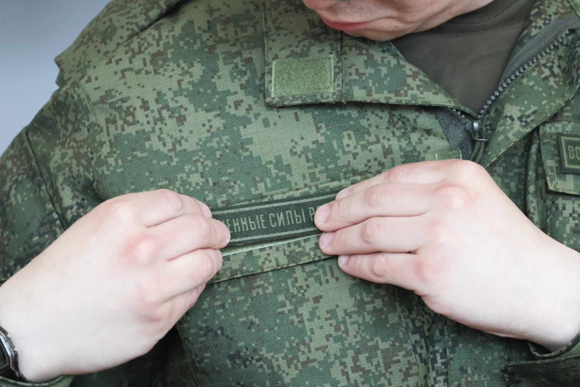 Военный эксперт: 160 тысяч призывников хватит и при круглогодичном призыве