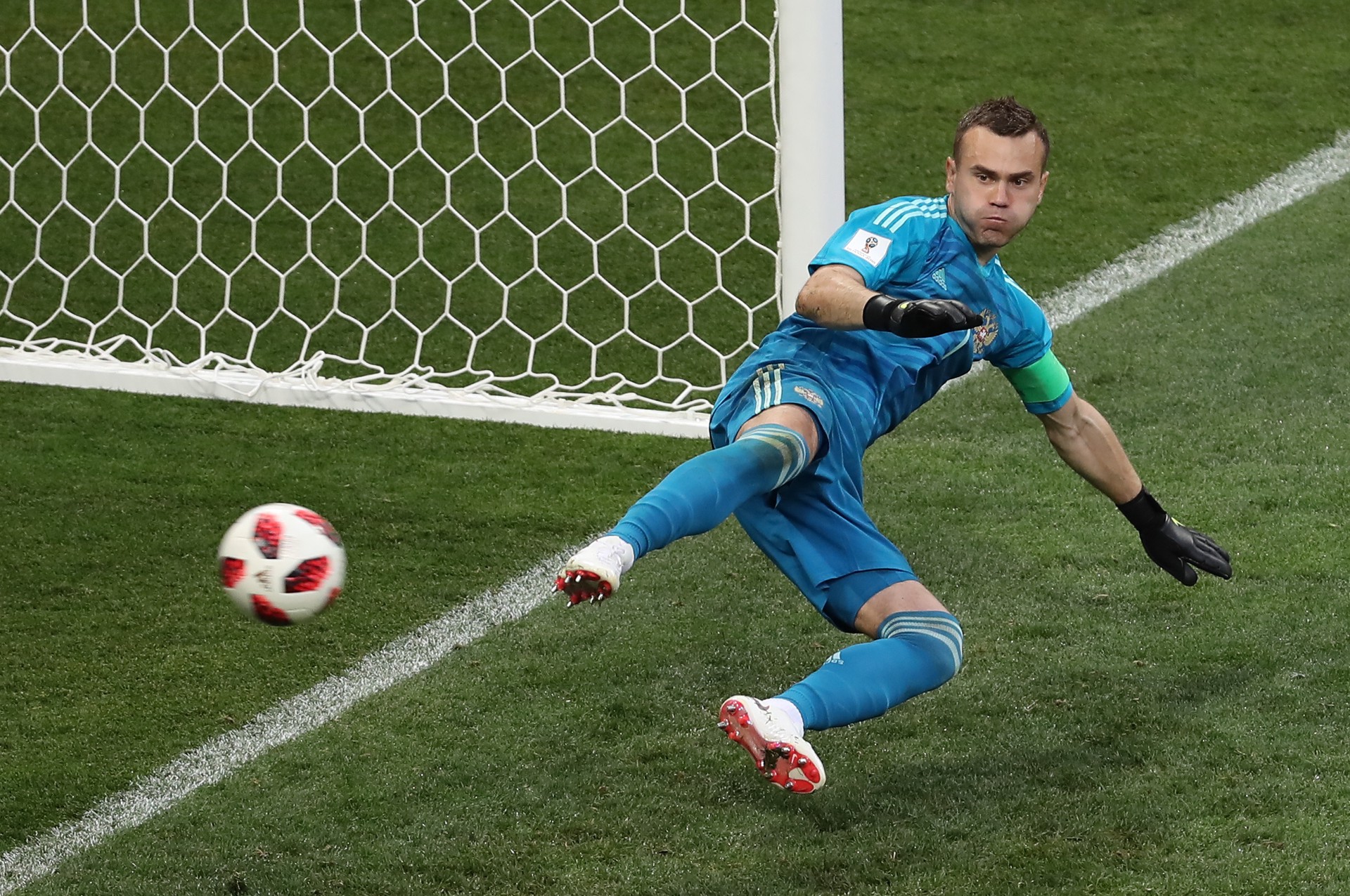 Игорь Акинфеев захотел зарегистрировать «Ногу бога»