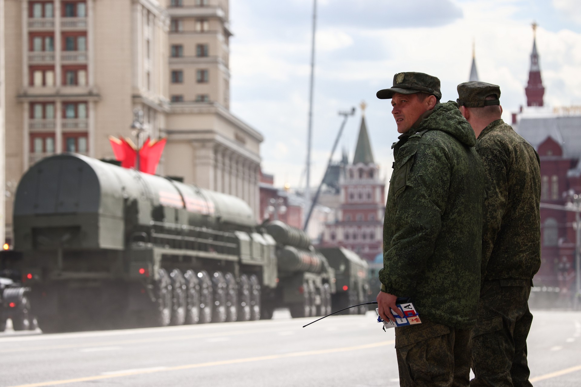 Гость программы: почему парад Победы в Москве получится грандиозным вопреки козням врагов