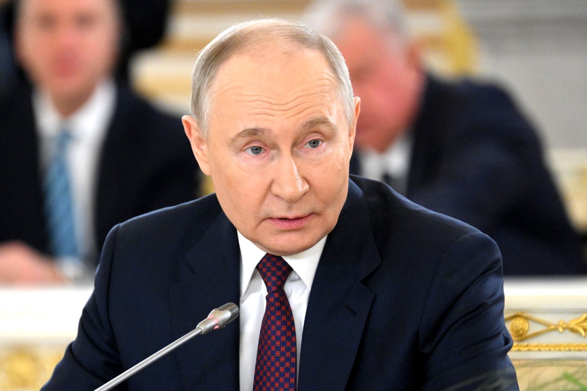 Путин в Кремле встретил прибывших на юбилей Победы глав государств