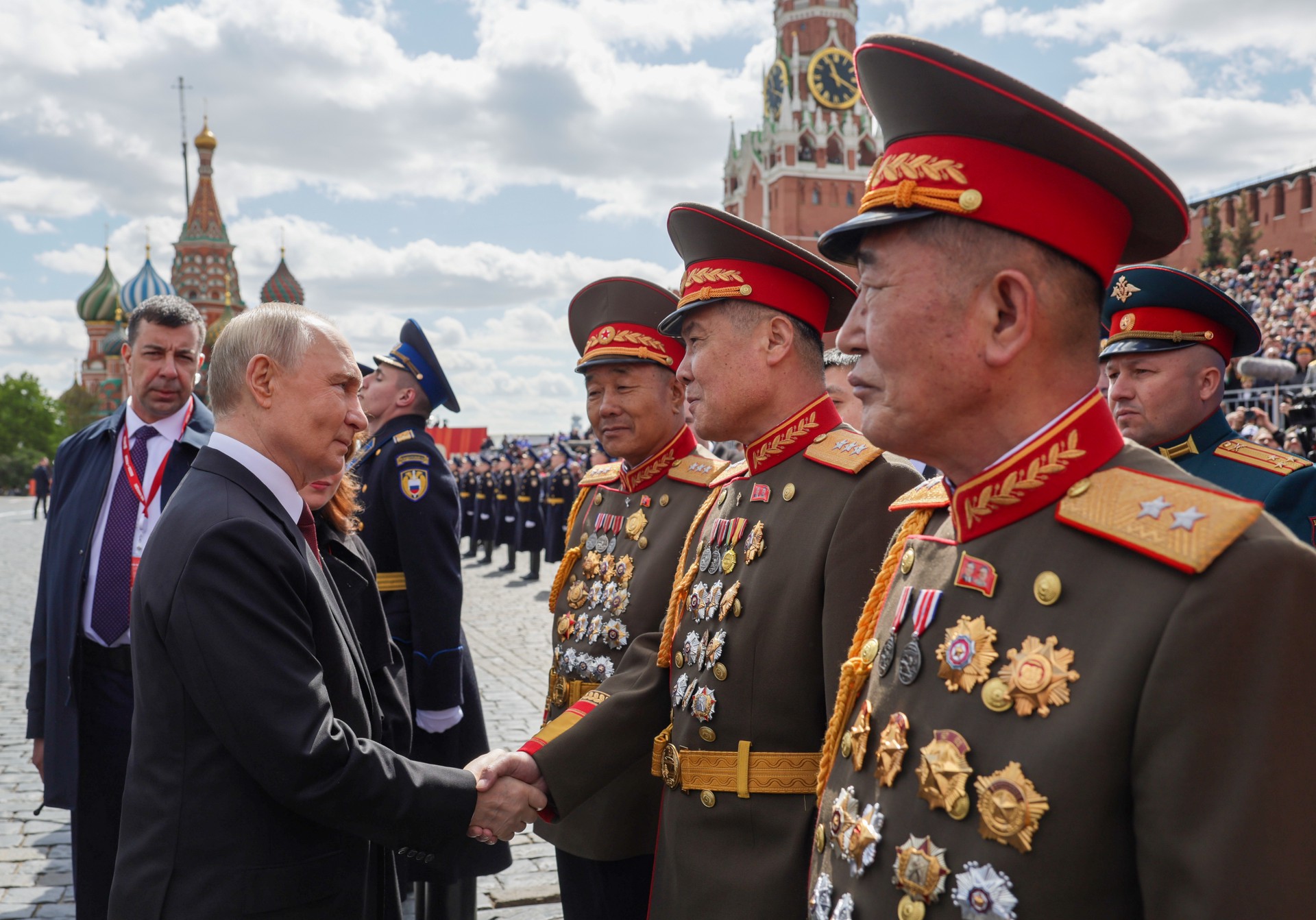 В России отметили, что присутствие военных КНДР на параде в Москве является сигналом Западу