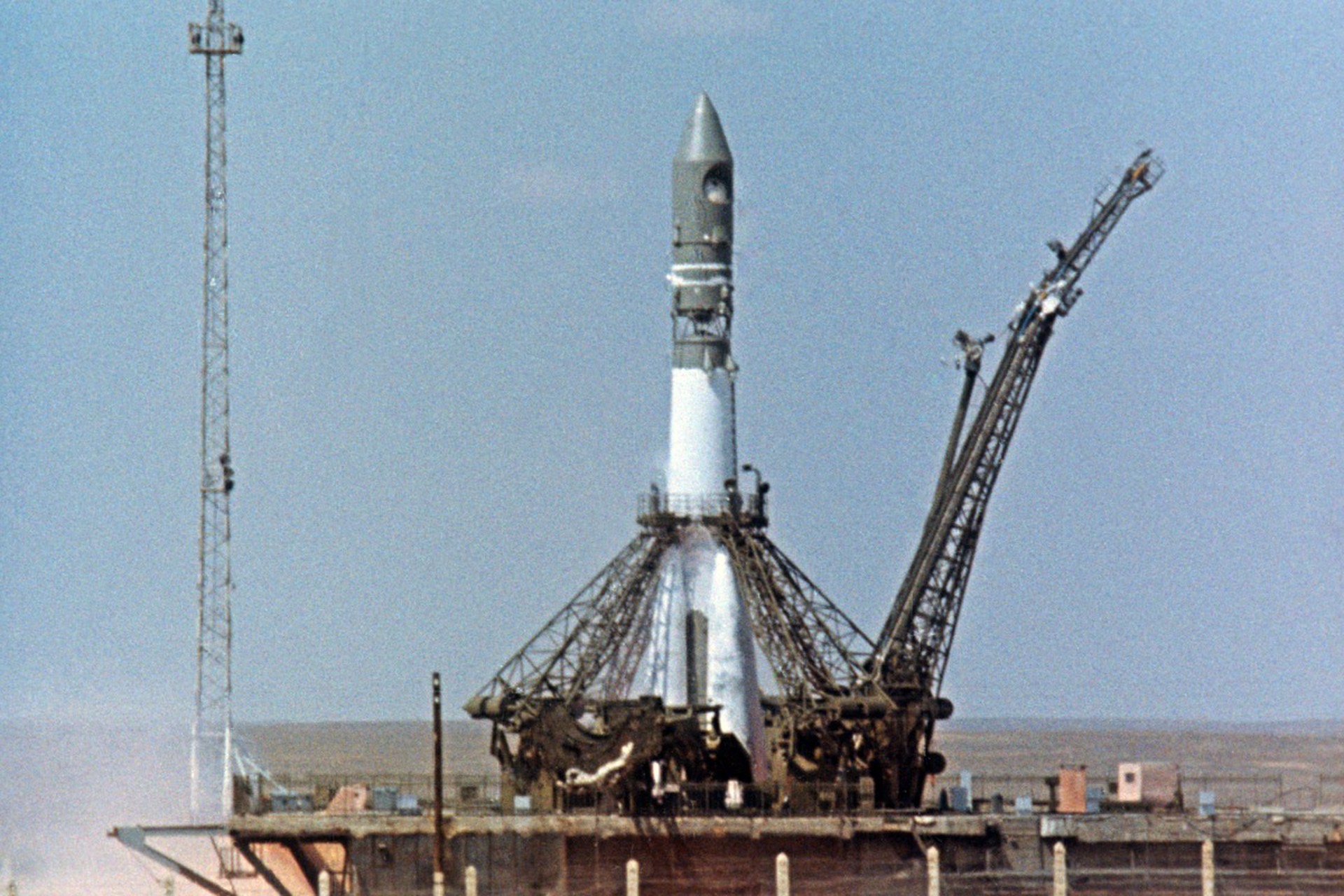 Тихий «Восток»: какая неожиданность ждала первый космический корабль