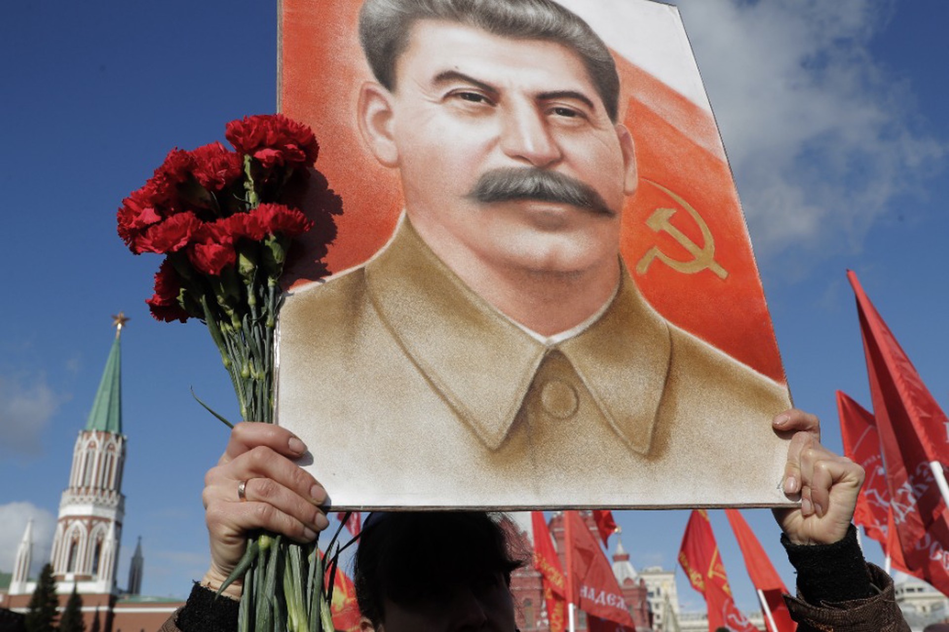 В Госдуме высказались против проката американского фильма про Сталина