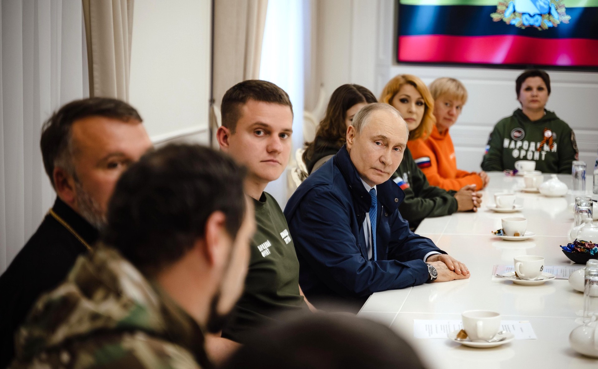 «Эмоциональный подъем»: Хинштейн рассказал о реакции жителей Курской области на приезд Путина