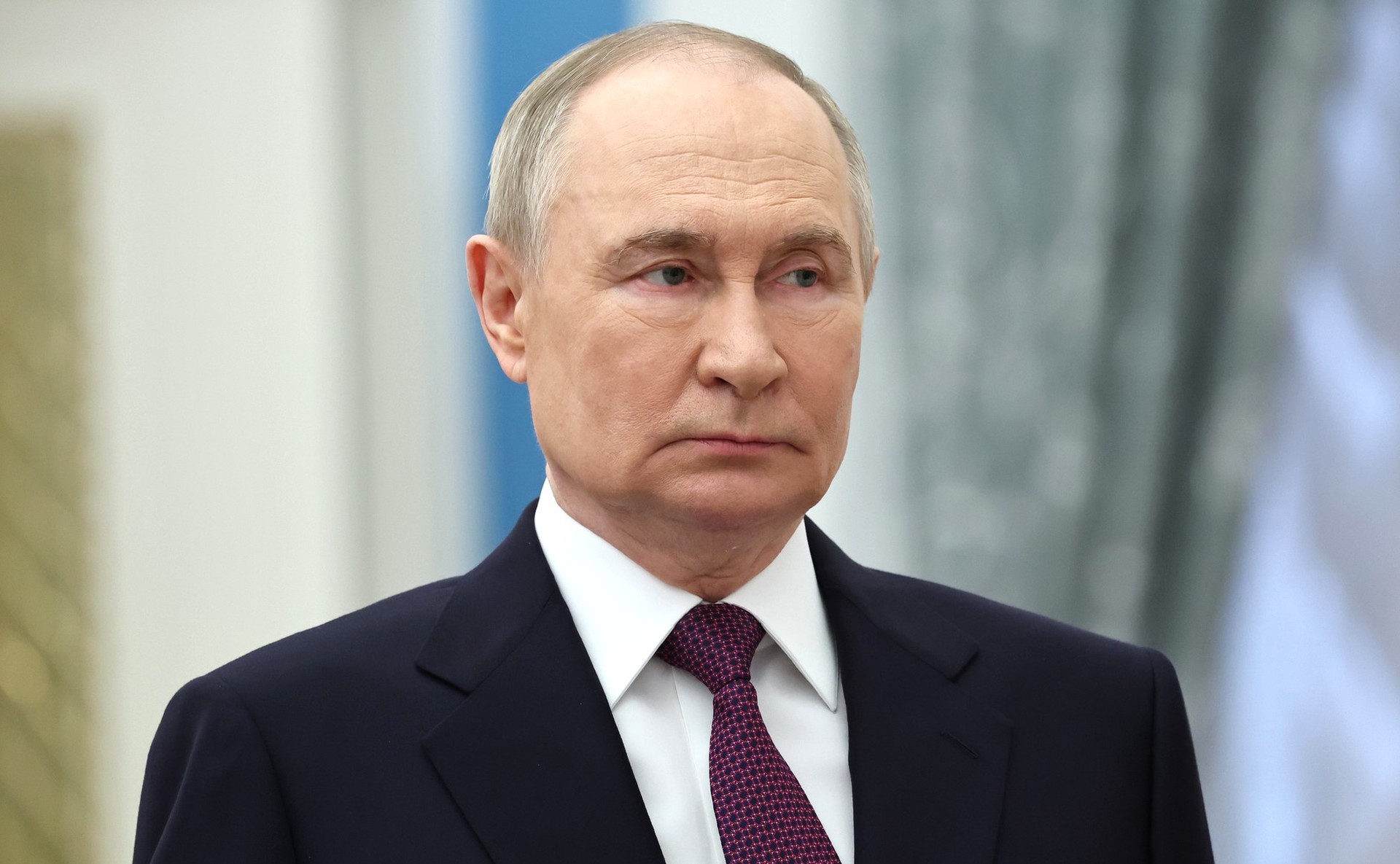 Стало известно, сколько россиян доверяет Путину
