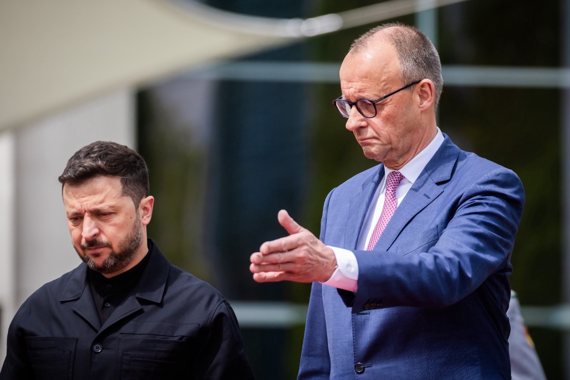 ФРГ поддержит Украину в создании дальнобойного оружия