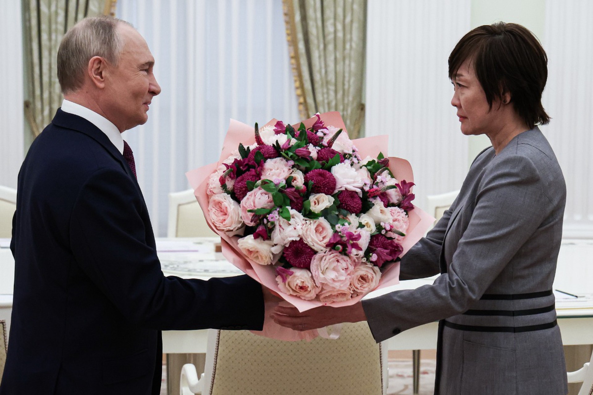 Путин встретился с вдовой экс-премьера Японии Абэ