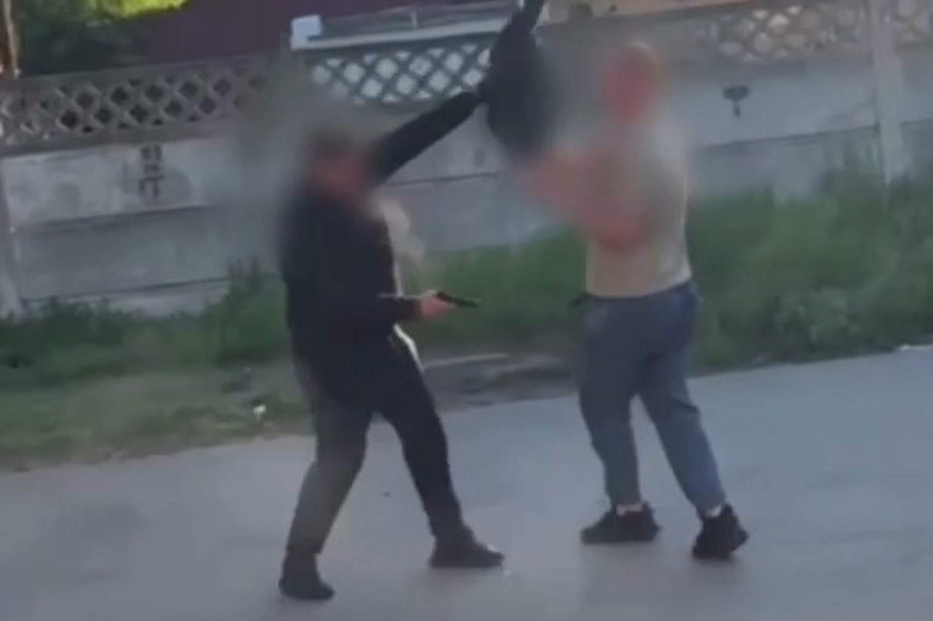 Пять человек получили ранения в результате драки со стрельбой в Ангарске