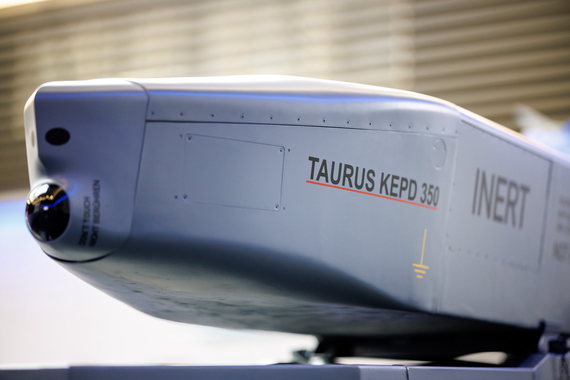 ФРГ вмешается в конфликт и спровоцирует мировую войну поставками TAURUS Киеву