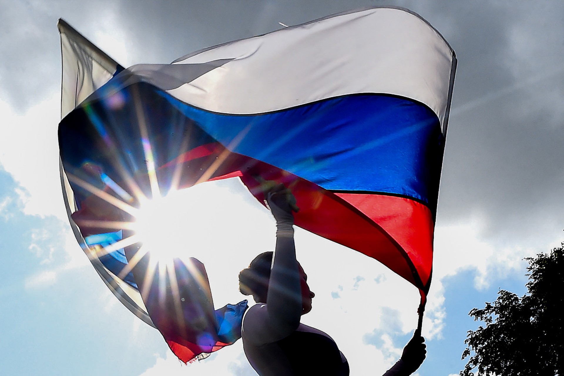В Москве и других городах стартовали праздничные мероприятия ко Дню России
